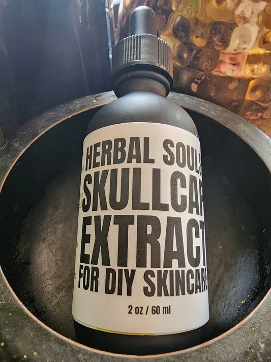 Skullcap extract for DIY skincare