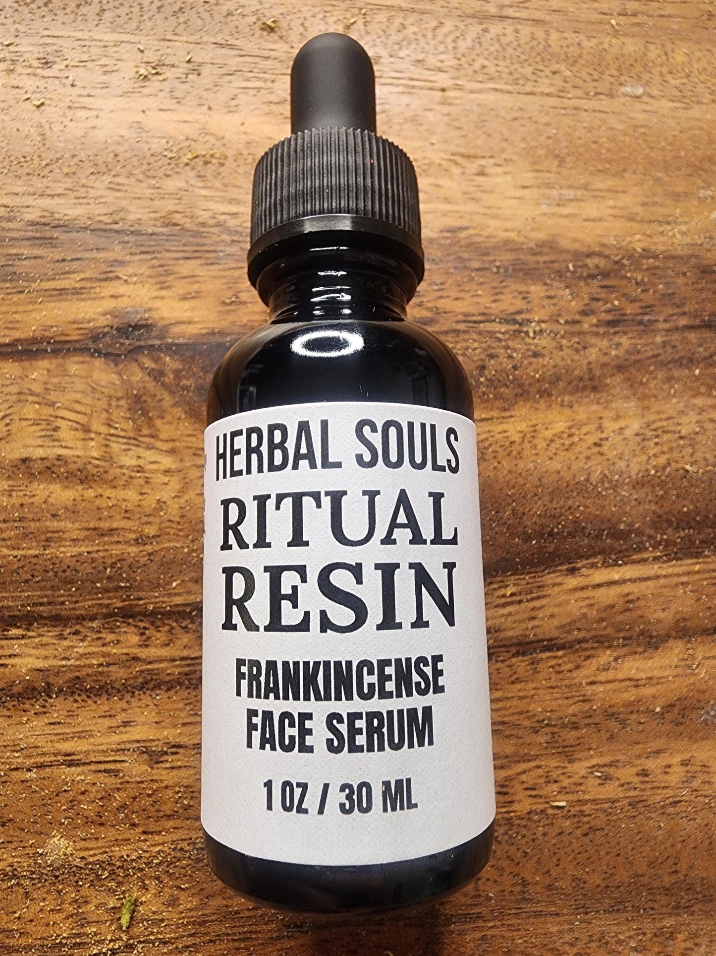 Ritual Resin Frankincense Face Serum 1oz